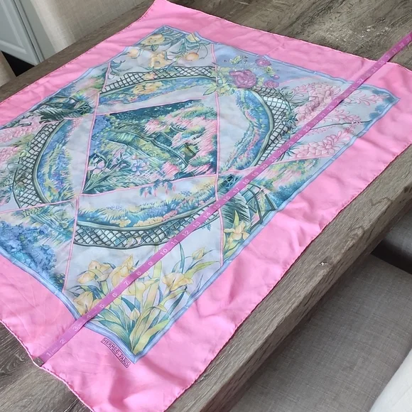 Original Rare 1989 Hermès Paris Silk Scarf “ Giverny” by Laurence Bourthoumieux - Picture 8 of 15